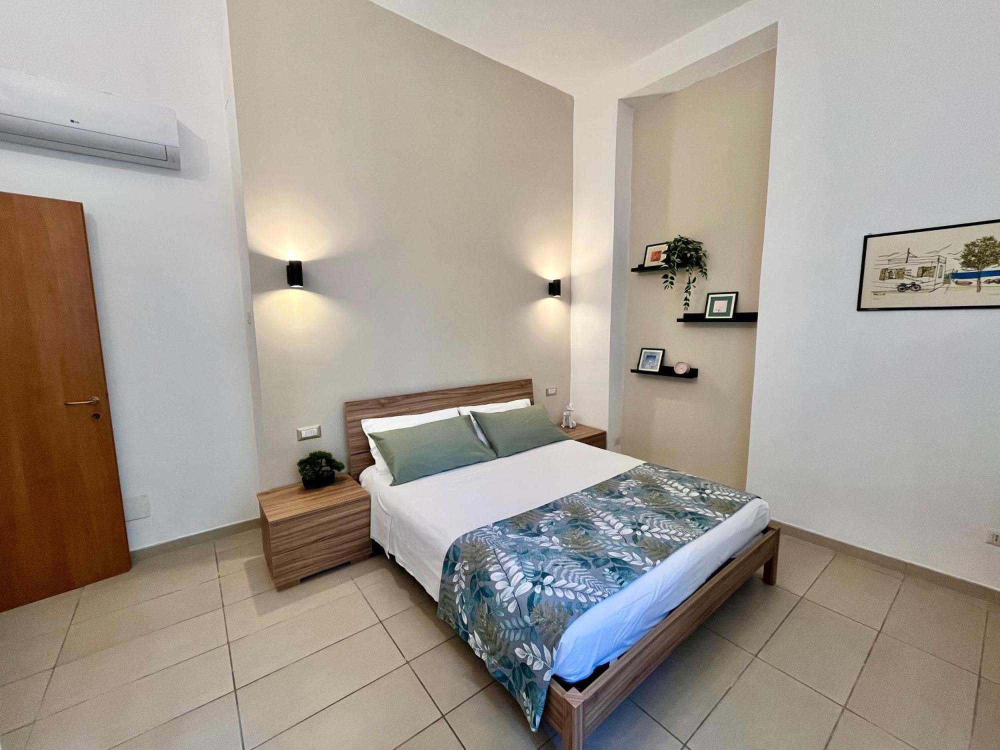 Dmc Residence - Alloggi Turistici 안치오 외부 사진
